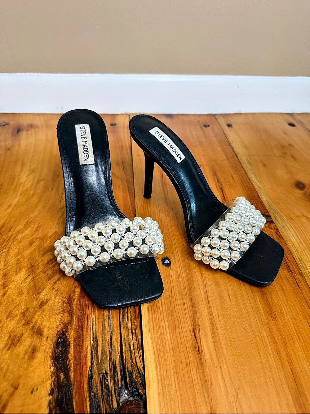 Steve Madden Sift Heel Pearl Strap Heels Black & Cream US 9